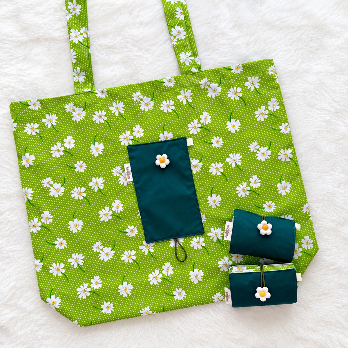 Handmade Compact Foldable Shopping Bag - Daisy Print Green