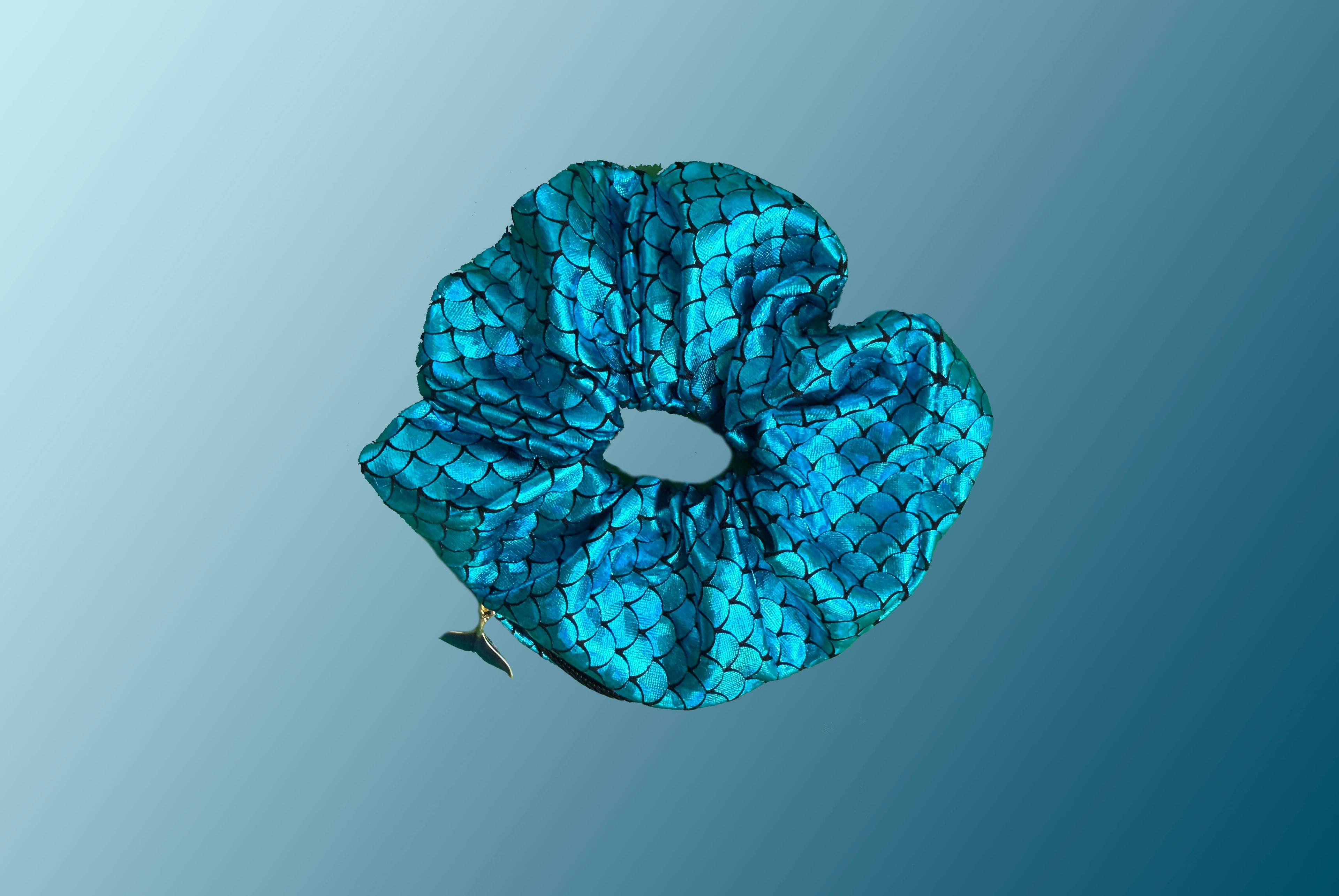 Velvet Secret Pocket Scrunchie with Gem Charm – Hidden Zipper Hair Tie